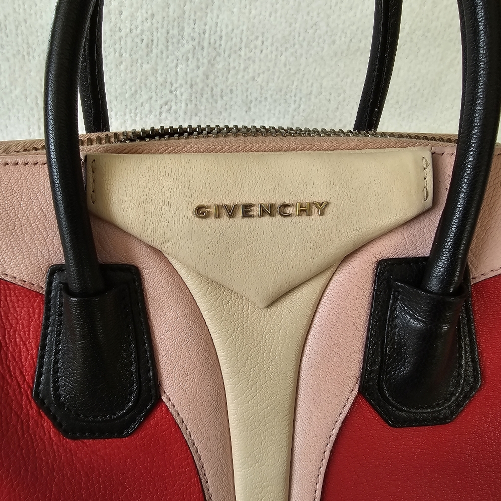 💯Authentic Pre-owned Givenchy Antigona Handbag/Shoulder Bag - Picture 3 of 13